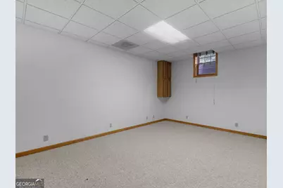 210 Roberts Point Road, Jackson, GA 30233 - Photo 47