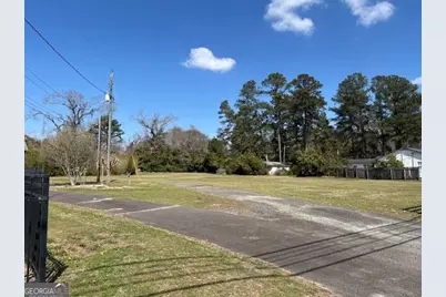 39 E Calhoun Street, Wadley, GA 30477 - Photo 19