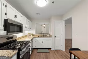 1710 Riverview Dr SE, Marietta, GA 30067 - Photo 29