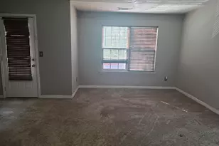 2875 Snapfinger Manor, Decatur, GA 30035 - Photo 9