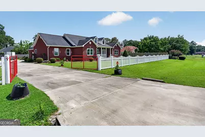 932 Hitching Post Lane, Waycross, GA 31503 - Photo 37