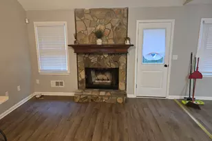4809 Cedar Lake Dr, Conyers, GA 30094 - Photo 5