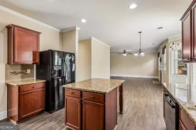 202 Inverness Avenue, Newnan, GA 30263 - Photo 11