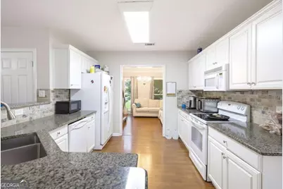 1920 Westover Lane NW, Kennesaw, GA 30152 - Photo 11
