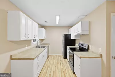 330 Clayton Avenue, Clayton, GA 30525 - Photo 17