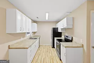 330 Clayton Ave, Clayton, GA 30525 - Photo 17