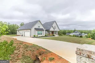 216 Creekside Trl, Forsyth, GA 31029 - Photo 5