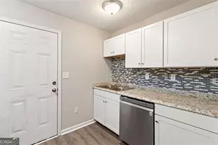 5859 Lone Oak Dr SW, Mableton, GA 30126 - Photo 11
