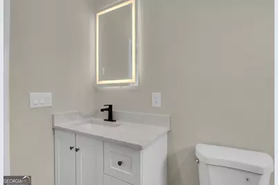 2172 Ben Hill Road, East Point, GA 30344 - Photo 23