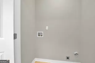 2172 Ben Hill Rd, East Point, GA 30344 - Photo 27