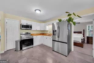 530 Grandview Ave, Mount Airy, GA 30563 - Photo 13