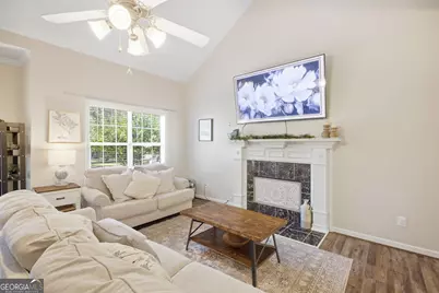 33 Martha's Place NW, Cartersville, GA 30121 - Photo 5