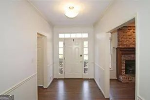 128 River Ridge Ln, Roswell, GA 30075 - Photo 5