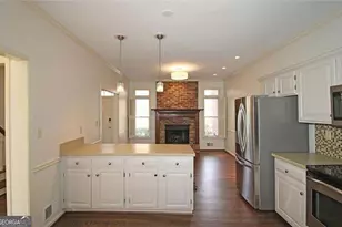 128 River Ridge Ln, Roswell, GA 30075 - Photo 9