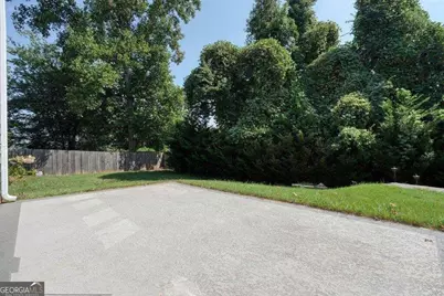 1050 Fairwood Overlook, Acworth, GA 30101 - Photo 49