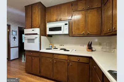 2032 Merle Drive, Conyers, GA 30013 - Photo 11