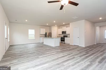 391 Sand Dune Way, Conyers, GA 30013 - Photo 9