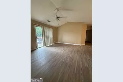 320 Ridgewood Avenue #B4, Gainesville, GA 30501 - Photo 5