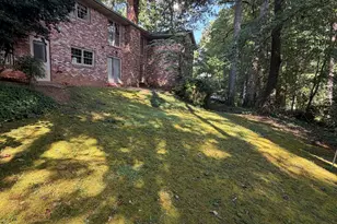 1663 Kings Down Cir, Atlanta, GA 30338 - Photo 5