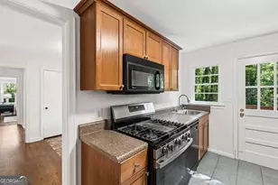765 Iris Terrace, Decatur, GA 30033 - Photo 7