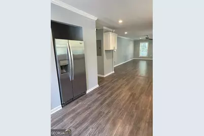 1833 Phillips Avenue, East Point, GA 30344 - Photo 9