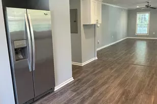 1833 Phillips Ave, East Point, GA 30344 - Photo 9