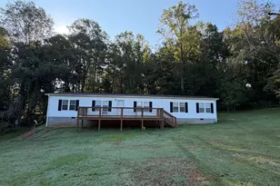 206 Benifield Dr, Lavonia, GA 30553 - Photo 1