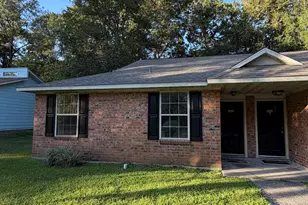 302 Admiral's Walk Dr, Saint Marys, GA 31558 - Photo 1