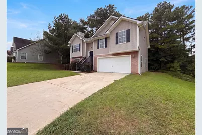3936 Kimberlyn Court, Rex, GA 30273 - Photo 3