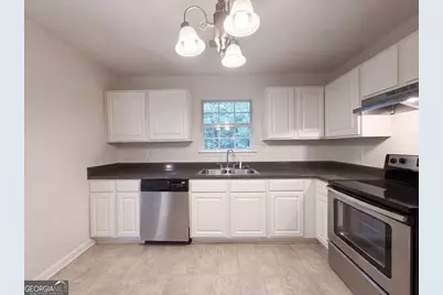 3936 Kimberlyn Court, Rex, GA 30273 - Photo 15