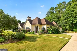 52 Braves Crossing Ct, Sharpsburg, GA 30277 - Photo 1