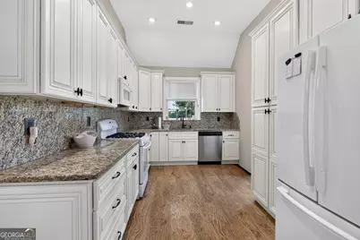 52 Braves Crossing Court, Sharpsburg, GA 30277 - Photo 3