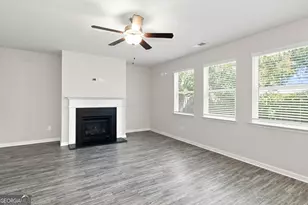 1320 Grv Pk Ln, Jonesboro, GA 30236 - Photo 3