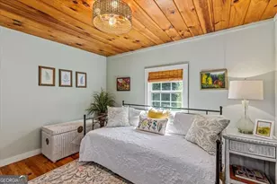 325 Austin St, Blue Ridge, GA 30513 - Photo 17