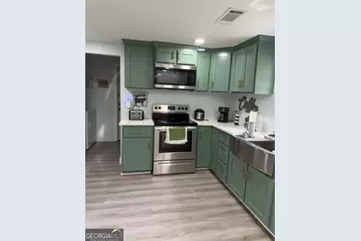 166 Collins, Milledgeville, GA 31061 - Photo 29