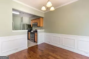 5640 Sterling Ct, Cumming, GA 30040 - Photo 3