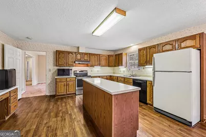 8791 Pleasant Hill Road, Lithonia, GA 30058 - Photo 5