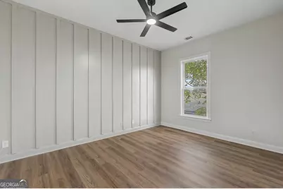 302 Lorch Street #204, Savannah, GA 31401 - Photo 9