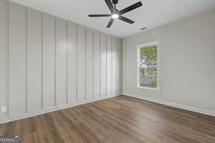 302 Lorch St, Savannah, GA 31401 - Photo 9