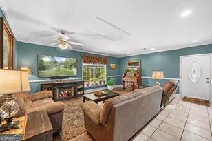 203 Indian Springs Dr, Locust Grove, GA 30248 - Photo 5