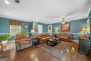 203 Indian Springs Dr, Locust Grove, GA 30248 - Photo 7