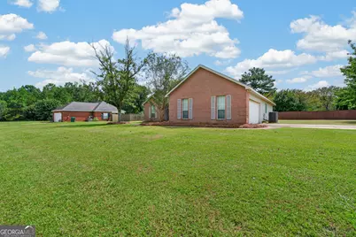 107 Ivey Court, Warner Robins, GA 31088 - Photo 3