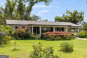 27 Patricia Ln, Hazlehurst, GA 31539 - Photo 1