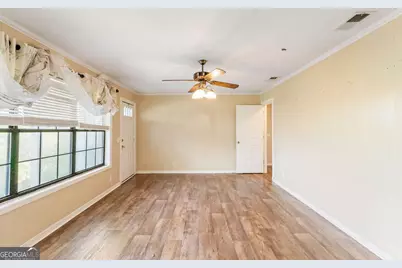 27 Patricia Lane, Hazlehurst, GA 31539 - Photo 5