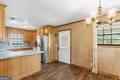 27 Patricia Lane, Hazlehurst, GA 31539 - Photo 7