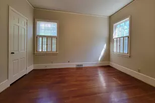 73 W Wright St, Winder, GA 30680 - Photo 11