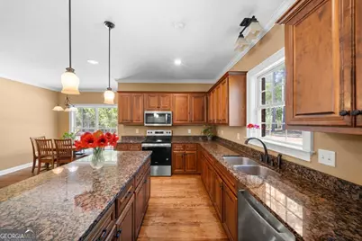 392 Indigo Hills Road, Pembroke, GA 31321 - Photo 5