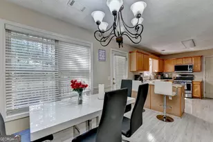 735 Castlebrooke Way, Lawrenceville, GA 30045 - Photo 25