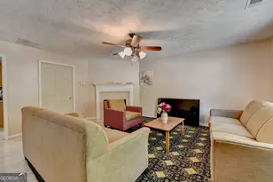 735 Castlebrooke Way, Lawrenceville, GA 30045 - Photo 7