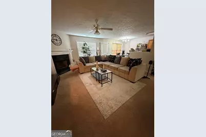667 Lakes Circle, Lithonia, GA 30058 - Photo 7
